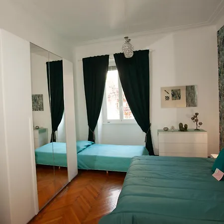 Three Sisters- La Casa Nel Cuore Di Апартаменты *